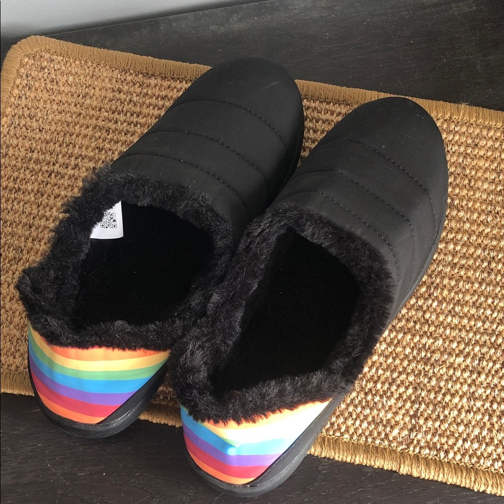 Toms Unity Slippers - Picture 6 of 6